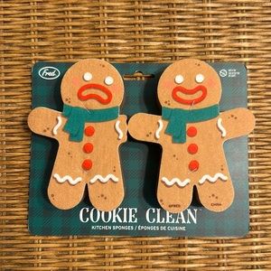 TJ Maxx kitchen sponges that are gingerbread shaped and will make you laugh